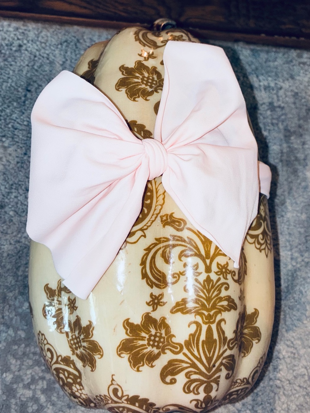 Delicate drape bow & headband